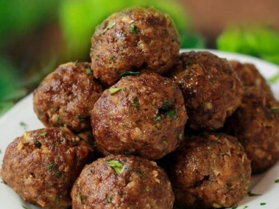 Το αγαπημένο φαγητό όλων: Φτιάξτε αυτούς τους κεφτέδες, και δε θα χάσετε!