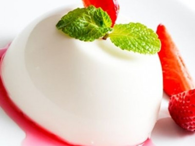Panna Cotta: Το διασημότερο ιταλικό γλυκό, στην πιο εύκολη και λαχταριστή συνταγή