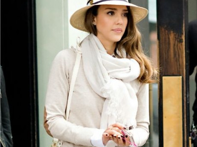 8 διαφορετικοί τρόποι για να φορέσεις τα φουλάρια σου την άνοιξη!