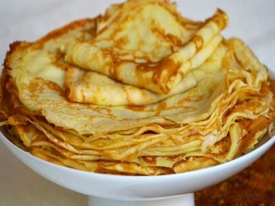 H πιο απλή και εύκολη συνταγή για πεντανόστιμα φύλλα κρέπας!