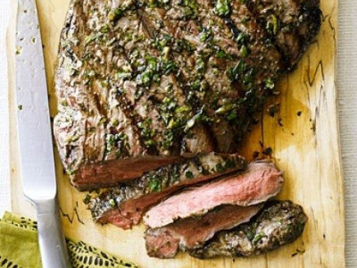 Αυτή η μαρινάδα θα χαρίσει απίστευτη γεύση στα ψητά σας κρέατα