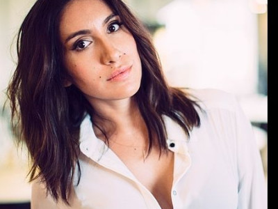 H hairstylist της Kim Kardashian μας δείχνει βήμα-βήμα πώς θα πετύχουμε το τέλειο half topknot!