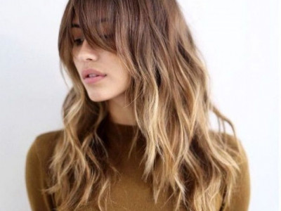 Έχεις 5 λεπτά; Δες πώς θα πετύχεις το τέλειο wavy look!
