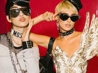 MFW S/S 2018: Μία μικρή, backstage γεύση από το fashion show του Οίκου Moschino