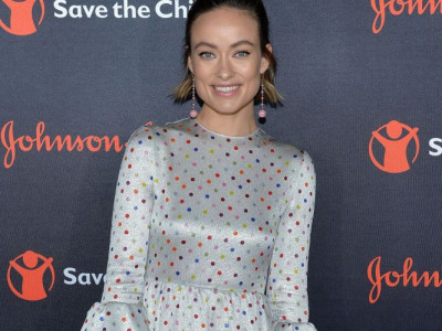 Η Olivia Wilde... στο μπάνιο της