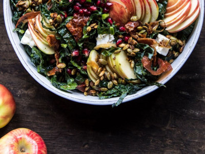 Αυτή η σαλάτα έχει όλα τα υλικά που θες για να χορτάσεις αλλά δε σε παχαίνει