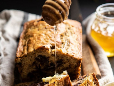 Banana bread με σοκολάτα και καρύδα. Ήθελες κάτι άλλο για σήμερα;