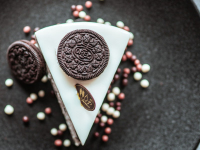 Αν αγαπάς τα μπισκότα, αυτή η τάρτα δεν θέλει ψήσιμο και έχει λαχταριστή κρέμα