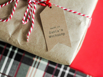 Ένα λεπτό Ευτυχίας και βρήκαμε 3 απλούς τρόπους για να προσφέρεις τις γιορτές