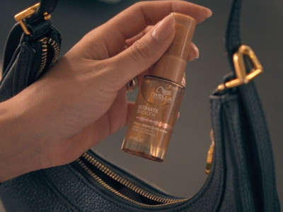 Το Miracle Oil Serum της Wella θα σε σώσει από κάθε αναποδιά και μπορώ να σου αποδέίξω το πώς