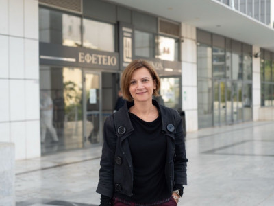 Έμφυλη βία: Όταν το προσωπικό γίνεται πολιτικό - Η Αγγελική Σεραφείμ εξηγεί το νομικό πλαίσιο