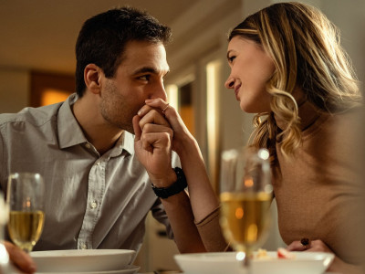 Future Faking: Όταν το «μαζί για πάντα» είναι το πιο chic ψέμα που σου έχουν πει