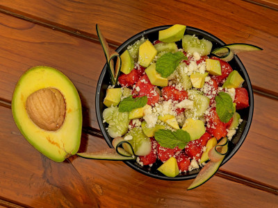 5 τροφές που βοηθούν το σώμα σου να κάνει reset φυσικά