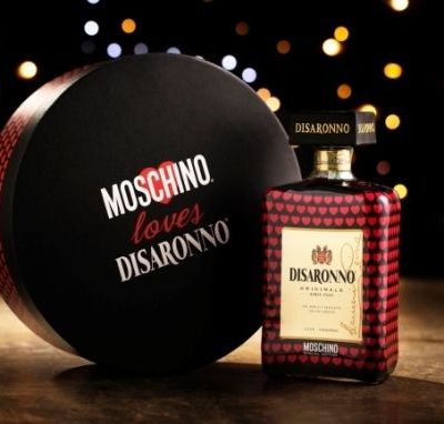 Το Disaronno και η Moschino ενώνουν τις δυνάμεις τους για καλό σκοπό