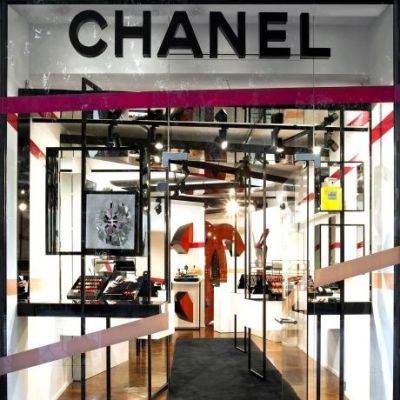 Έκτακτη είδηση: Η Chanel άνοιξε pop-up store στη Θεσσαλονίκη- και ναι, έχει Nail Bar!