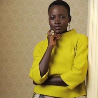 Lupita Nyong'o : Άφησε τα μαλλιά της να μακρύνουν και δείχνει πιο όμορφη από ποτέ!