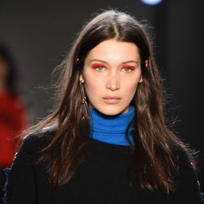 H Bella Hadid φέρνει ξανά στην επιφάνεια το πιο hot brand των 00s