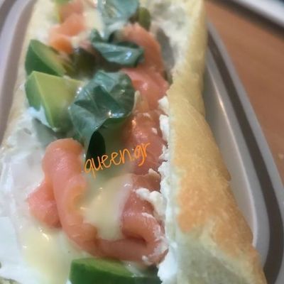 Το απόλυτο Sandwich με σολομό και αβοκάντο είναι αυτό!!!