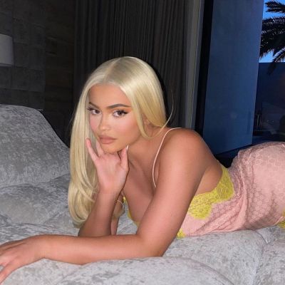 Hair alert! Οι αγαπημένες μας celebs που έγιναν ξανθές