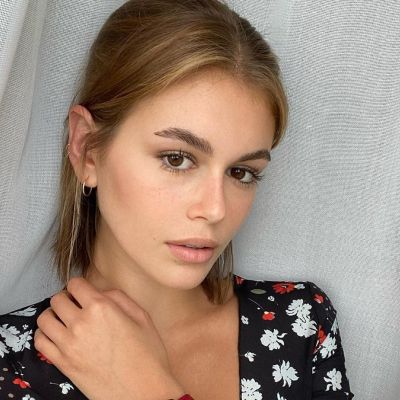 Kaia Gerber: Έχει γενέθλια και το γιορτάζει με την πιο sexy φωτογραφία