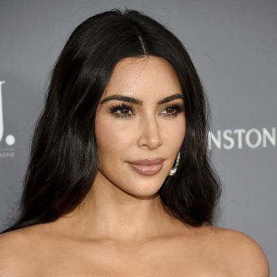 Η Kim Kardashian σχεδιάζει μία νέα σειρά εσωρούχων για εγκύους προκαλώντας αντιδράσεις...