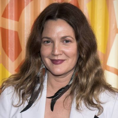 H Drew Barrymore έχει αγόρι ξανά μετά από έξι ολόκληρα χρόνια