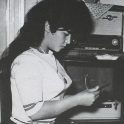 Η φωτογραφία της Κλέλιας Ρένεση ως Καίτη Γκρέυ μας κάνει να συνειδητοποιήσουμε πόσο πολύ μοιάζουν