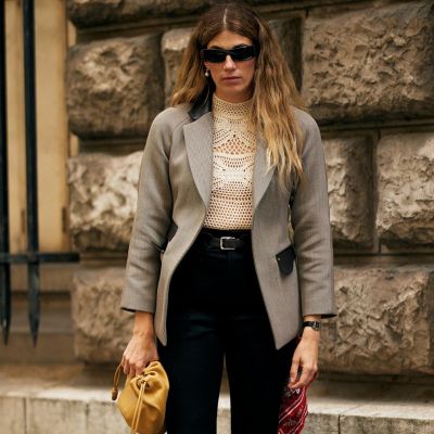 To office look του χειμώνα έχει κάτι από τo girl boss των 80s -Τα στοιχεία που θα σε εμπνεύσουν