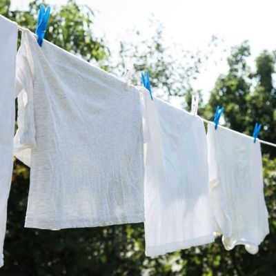 Αντίο στεγνωτήριο: ανακάλυψε την ολλανδική μέθοδο για το στέγνωμα των ρούχων σε χρόνο ρεκόρ