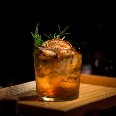 Cocktail festival και viral παγωτό πρωταγωνιστούν στις εξόδους μας αυτό το σαββατοκύριακο στην πόλη