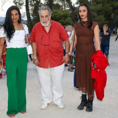 Ορόρα και Μαρία Αρζόγλου: Οι καλλονές κόρες του Κώστα Αρζόγλου, το θέατρο & η σπάνια κοινή εμφάνιση
