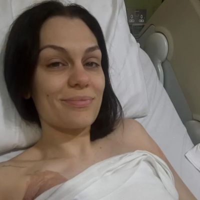 Εσπευσμένα στο νοσοκομείο, δύο μήνες μετά τη διάγνωση με καρκίνο του μαστού η Jessie J