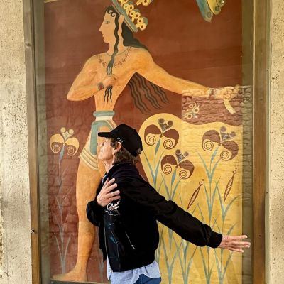Ο Mick Jagger στα βήματα του Μίνωα σαν σωστός τουρίστας: Rock vibes στην Κνωσό