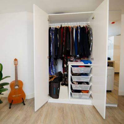 Τρεις χρωματικές προτιμήσεις που εντοπίζουν οι ψυχολόγοι σε άτομα με εύθραυστη αυτοπεποίθηση