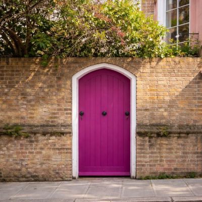 Τα χειρότερα χρώματα για την εξώπορτα, σύμφωνα με τους designers