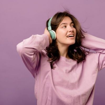 Πώς η μουσική ενισχύει τον εγκέφαλο και την ποιότητα ζωής