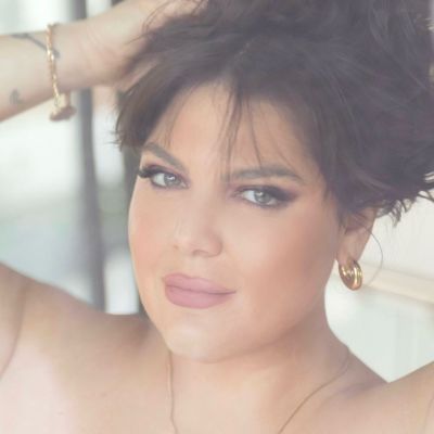 Μωβ Smokey Eye Look: Η Δανάη Μπάρκα έκανε το μακιγιάζ που ταιριάζει τέλεια σε ξανθές και μελαχρινές