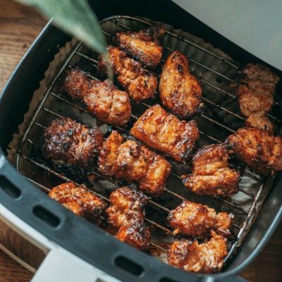 Τσικνοπέμπτη: Τα καλύτερα κομμάτια κρέατος για να ψήσεις στο Air Fryer