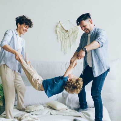 30 μικρές συνήθειες για να μεγαλώσεις ένα χαρούμενο και ανθεκτικό παιδί