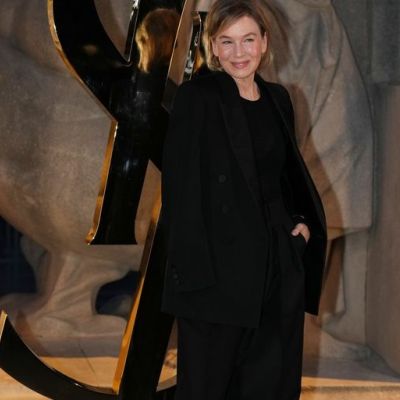 Η Renée Zellweger έγινε 56 και η Bridget Jones μάς έχει δώσει κάθε μάθημα ζωής που χρειαζόμαστε