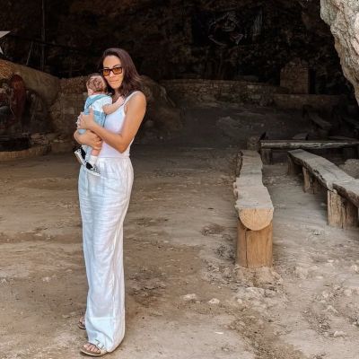 Ευρυδίκη Βαλαβάνη: Η σπάνια φωτογραφία του γιου της και η αποκάλυψη για τους νονούς πριν τη βάφτιση