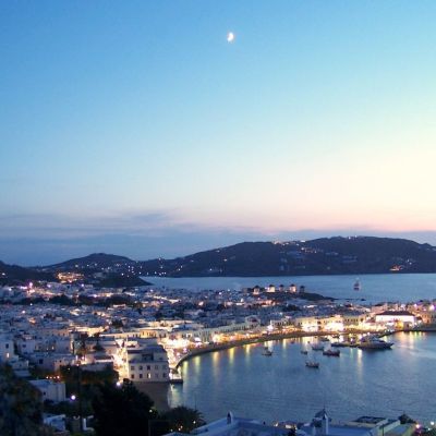 Από τη Ραφήνα στις Κυκλάδες: Οι καλοκαιρινές διακοπές ξεκινούν πριν καν φτάσεις στο νησί