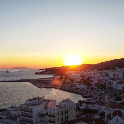 Από την Τήνο στην Κεφαλονιά: 7 έθιμα που ζωντανεύουν κάθε Δεκαπενταύγουστο