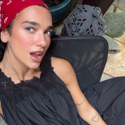 Polka Dot: Η Dua Lipa έκανε το πιο cool μανικιούρ για το τέλος του καλοκαιριού & είναι πανεύκολο