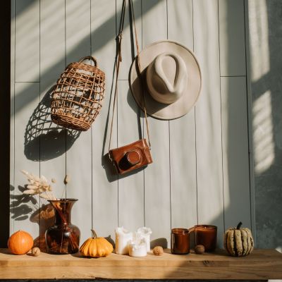 Δες πώς να μπεις σε fall mood: 7 φθινοπωρινά décor trends που θα βλέπουμε παντού το 2026