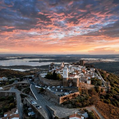 10 ευρωπαϊκοί προορισμοί που αξίζει να επισκεφθείς τον χειμώνα: Ανάμεσά τους και ένα ελληνικό νησί