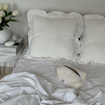 Άρωμα πριν τον ύπνο: Είναι το beauty wellness ritual που μας βοηθά να κοιμηθούμε καλύτερα;