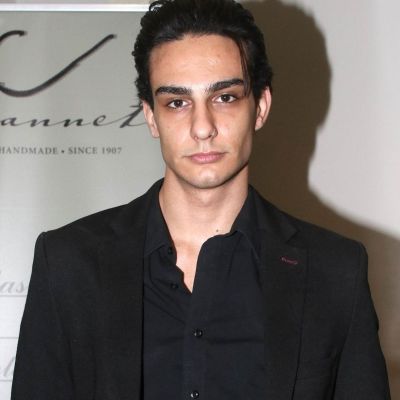 Ο Νίκος Μπάρκουλης δεν έπαψε να πιστεύει στον έρωτα: To πρώτο βίντεο με τη σύντροφό του