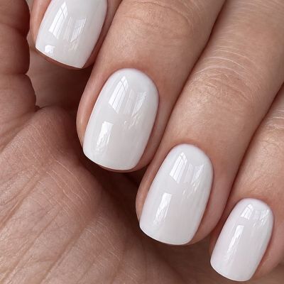 Ukrainian Manicure: Η τεχνική που έρχεται από την Ουκρανία και αλλάζει τα δεδομένα στο μανικιούρ