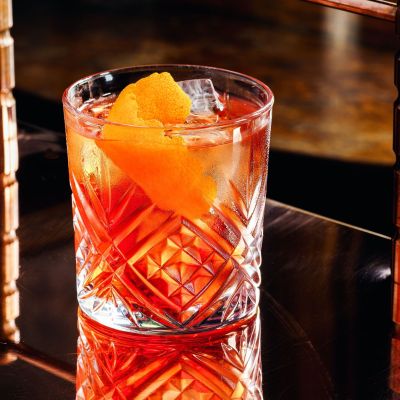 Negroni: Το all-time classic ιταλικό cocktail που φτιάχνεις με 3 υλικά σε μόλις 3 λεπτά